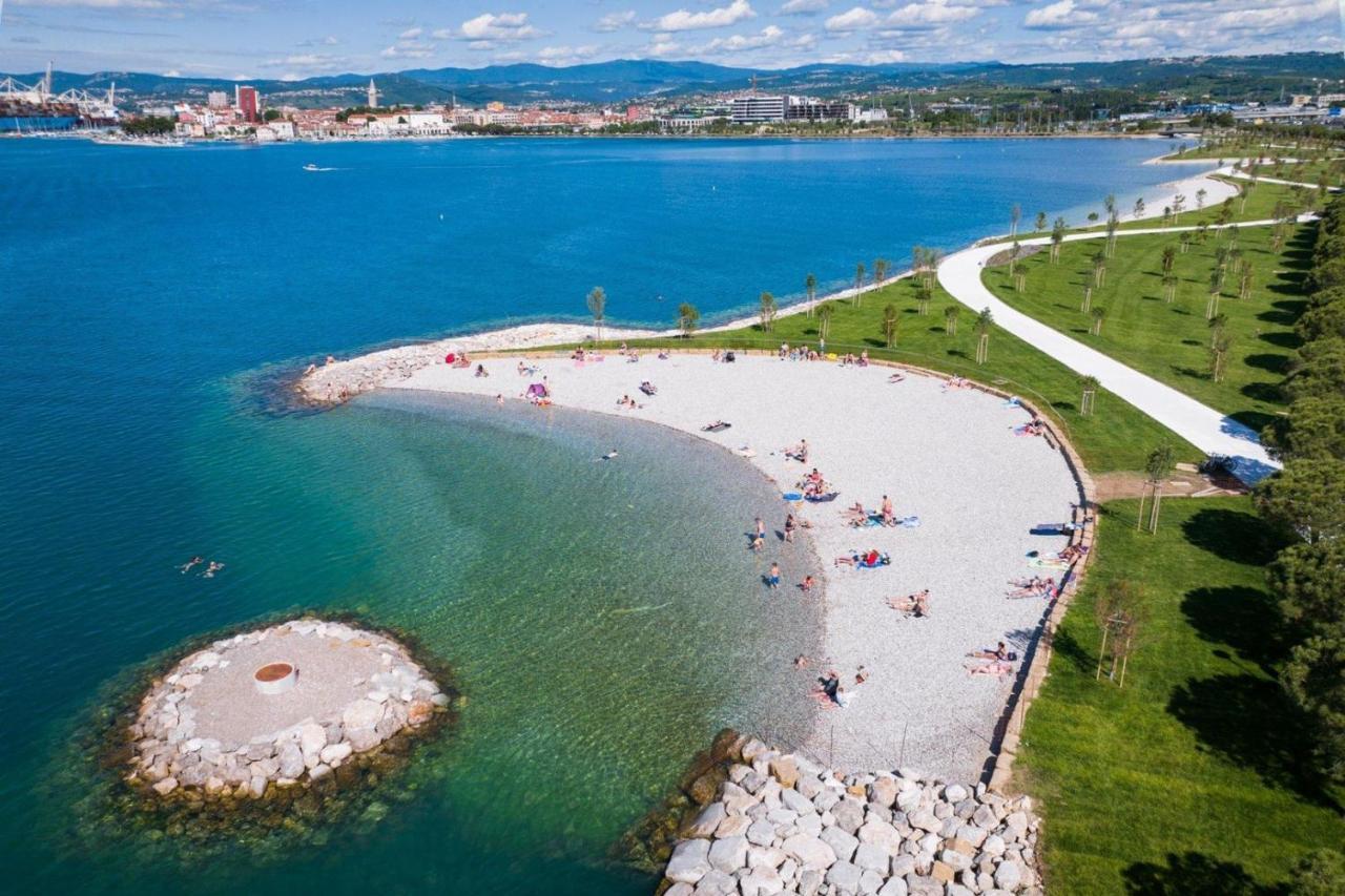 Apartma Ana Koper Luaran gambar