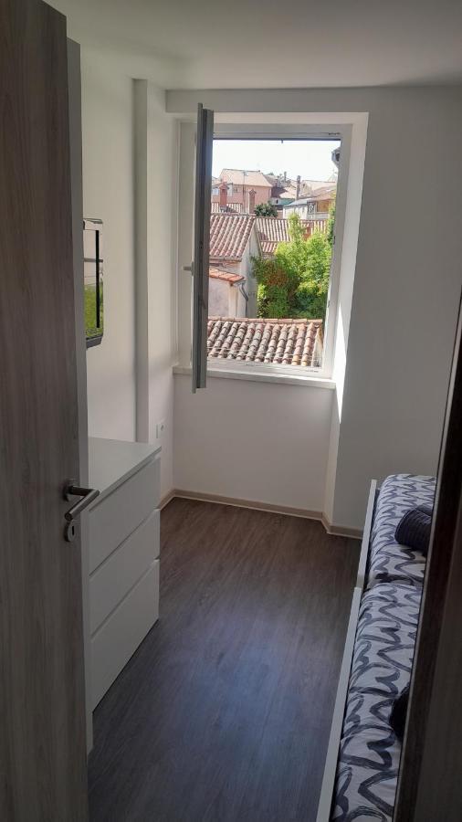 Apartma Ana Koper Luaran gambar