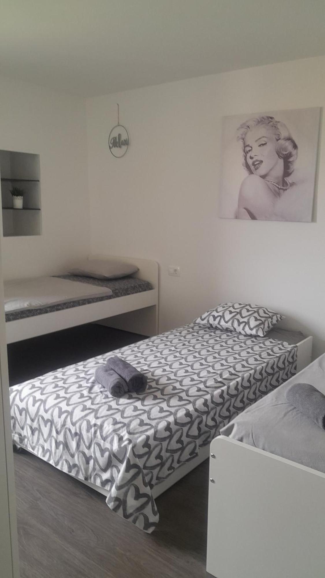 Apartma Ana Koper Luaran gambar