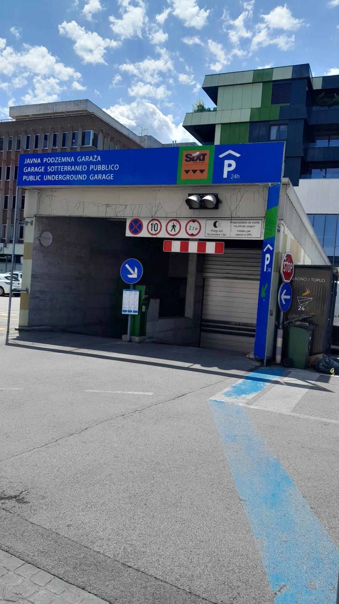 Apartma Ana Koper Luaran gambar